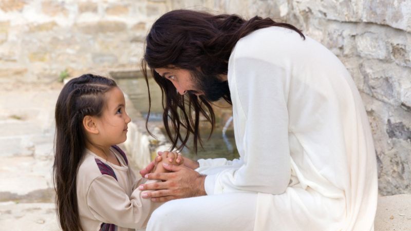 Jesus loving child girl